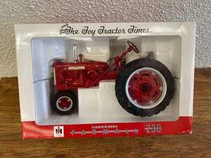 lot 190 image: The Toy Tractor Times Farmall 230 Anniversary Edition 1999 116 Scale