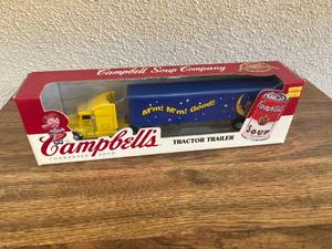 lot 191 image: Campbells Tractor-Trailer 164 Scale