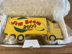 lot 211 image: Jim Beam 2000 Decanter 16 of 60