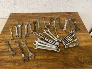 lot 354 image: Metric Wrenches