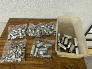 lot 357 image: Sockets