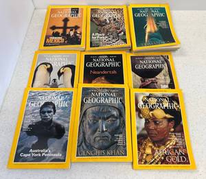 lot 79 image: Vintage 1990s National Geographic Magazines