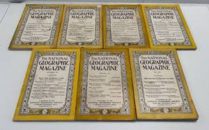 lot 82 image: Vintage 1930s National Geographic Magazines