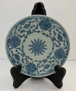 lot 95 image: Antique Japanese Blue And White Plate 6 With Artist Markings On Back With Wax Zhejiang Cultural Relics Bureau 