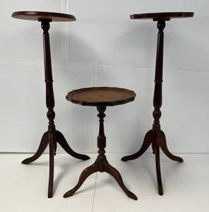 lot 166 image: Group Of Three Vintage Small Display Tables 120 x 13 2 34 14 x 11 34