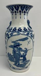 lot 171 image: Large Chinese Pottery VaSE Blue And White With Oriental Design 19 14T x 8 12 (No Chips Or Cracks)