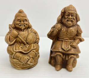 lot 206 image: Pair Of Antique Plaster Statues 1 Fisherman , 1 Samuri 3 12 T x 2W