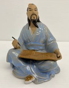 lot 212 image: Vintage Chinese Pottery Figurine (Scholar) 6T (No Chips Or Cracks)