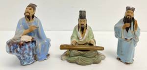lot 217 image: Three Vintage Mud Man Statues 1 5,  1 4 12, 1 4, (No Chips Or Cracks)