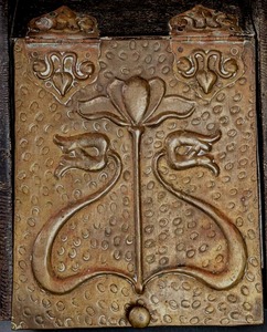 lot 11 image: Victorian Wood Coal Box with Art Nouveau Brass Decorative Plate