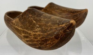 lot 28 image: Scandinavian Vintage Wooden Hand Carved Clogs & Wood Curled Wall Decor