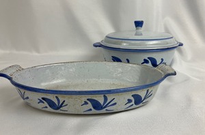 lot 69 image: Vintage Husqvarna Porcelain Cast Iron Covered Casserole &  Gratin Pan - Made in Sweden