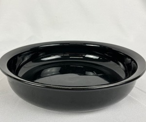 lot 66 image: Two Finel Arabia Wartsila Black Gloss Serving Bowls - Made in Finland