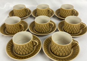 lot 52 image: Fabulous Vintage Danish Stoneware RELIEF Tableware - Nissen Kronjyden- Bing & Grondahl
