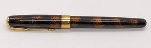 lot 72 image: RARE 1993 PARKER SONNET Chinese Laque Vision Fonc 18K Nib Fountain Pen - France
