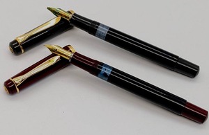 lot 71 image: Three Fine Vintage Fountain Pens PELIKAN M200 Burgundy & Black and SHAEFFER