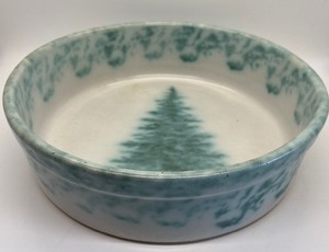 lot 100 image: Signed Glazed Stoneware Bowl with Teal Marbling, Center Pine