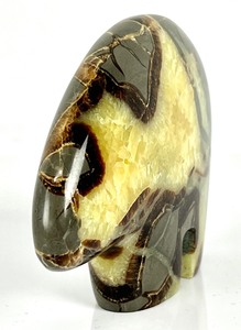lot 141 image: Large Septarian Stone Zuni Bear Fetish