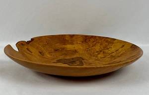 lot 187 image: AL STIRT - Hand Turned Wood Bowl made of Maple Burl From Vermont- Signed