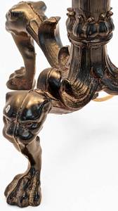 lot 31 image: Lacquered Metal Table Lamp with Leopard Heads