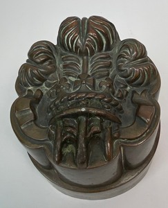 lot 201 image: RARE Antique Victorian Large Copper Jelly Mould- Prince of Wales Feathers - Circa 1870