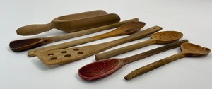 lot 206 image: Antique Wooden Kitchen Accessories - 7 Pieces