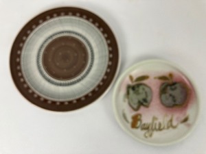 lot 273 image: From Switzerland & Wisconsin- Two Collectible Plates