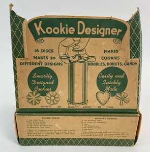 lot 328 image: Vintage Sears & Roebuck Kookie Designer with 16 Design Discs - In Original Box