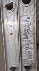 lot 377 image: Werner 32-Foot Aluminum Extension Ladder