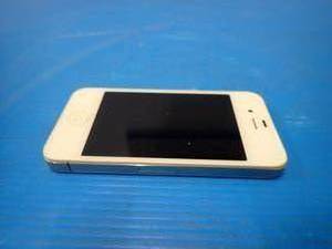 Apple&nbspiPhone 4 A1332  8GB of storage  AT&ampT Carrier Locked  No charger