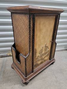 lot 117 image: Beautiful Zebra Side Table $500 Value