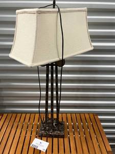 lot 121 image: Elegant Metal and Stone Lamp