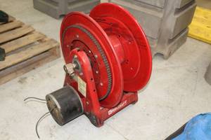 lot 716 image: Reel Craft EA32106 L12D Electric Hose Reel