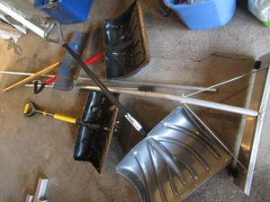 Roof Rake, Shovels