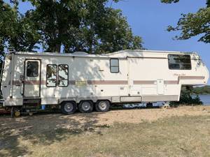 King Of The Road Camper
