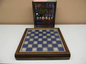 lot 20 image: Franklin Mint National Historical Society Civil War Chess Set - ENCYCLOPEDIA OF THE AMERICAN CIVIL WAR - GREAT SET - SEE PICTURES