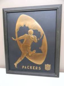 lot 36 image: Vintage 1960s Green Bay Packers NFL 3D Stamped Raised Copper Plaque - FANTASTIC PIECE - NICE - APPROX 19 By 23 - SEE PICTURES