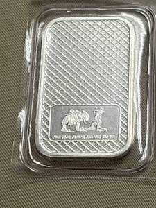 lot 30 image: 1 TROY OZ .999 FINE SILVER BAR EAGLE LANDING SEALED