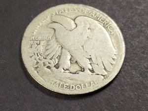 lot 34 image: 1920-D WALKING LIBERTY HALF DOLLAR