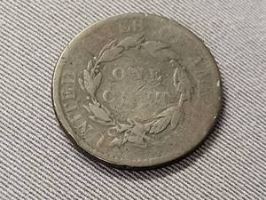 lot 66 image: 1819 US MATRON HEAD LARGE CENT
