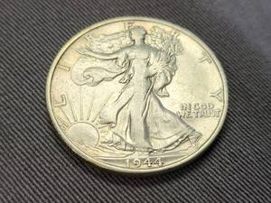 lot 117 image: 1944-S WALKING LIBERTY HALF DOLLAR