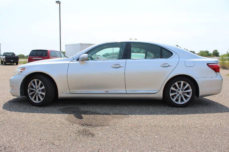 2010 Lexus LS 460 - AWD