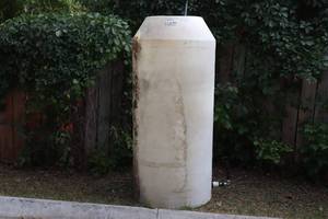 300gal Vertical Poly Tank