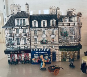 Miniature Diorama including Buildings from J.Carlson by Dominique Gault