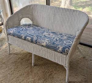 Charming White Wicker Loveseat