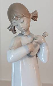 Lladro Porcelain Girl Holding a Mandolin