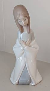 Lladro Porcelain Praying Girl