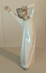 Lladro Porcelain Boy Awaking Porcelain Figurine