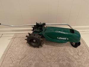 Metal Orbit Tractor Lawn Sprinkler
