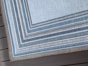 Nice Neutral Designed Outdoor Rug